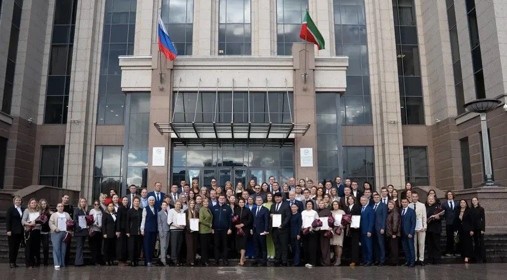 Представительниц Молодежного центра Тукаевского района отметили за добровольчество