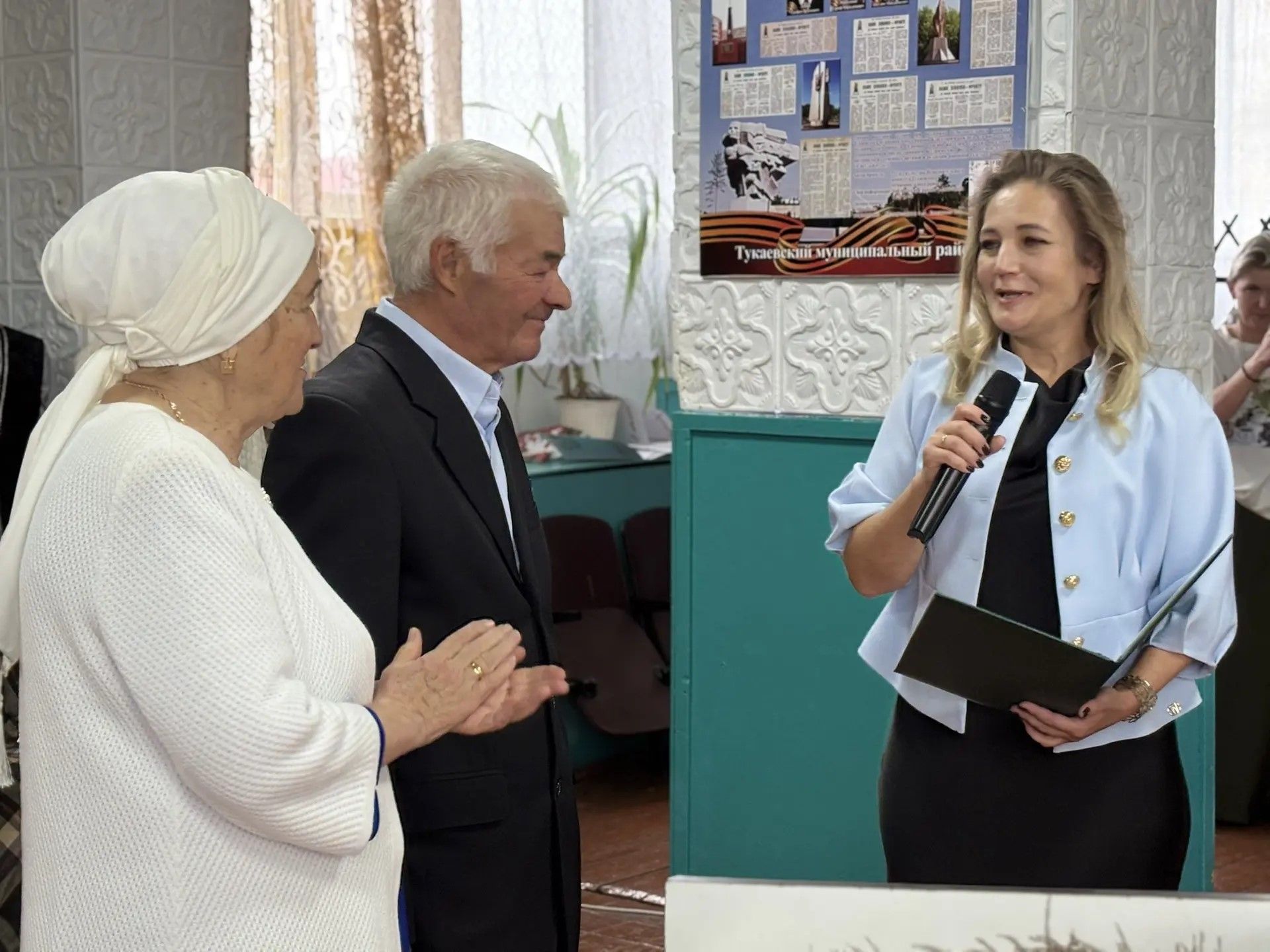 «Главное — терпение»: супруги Закировы из Иштиряково рассказали о 45 годах семейной жизни