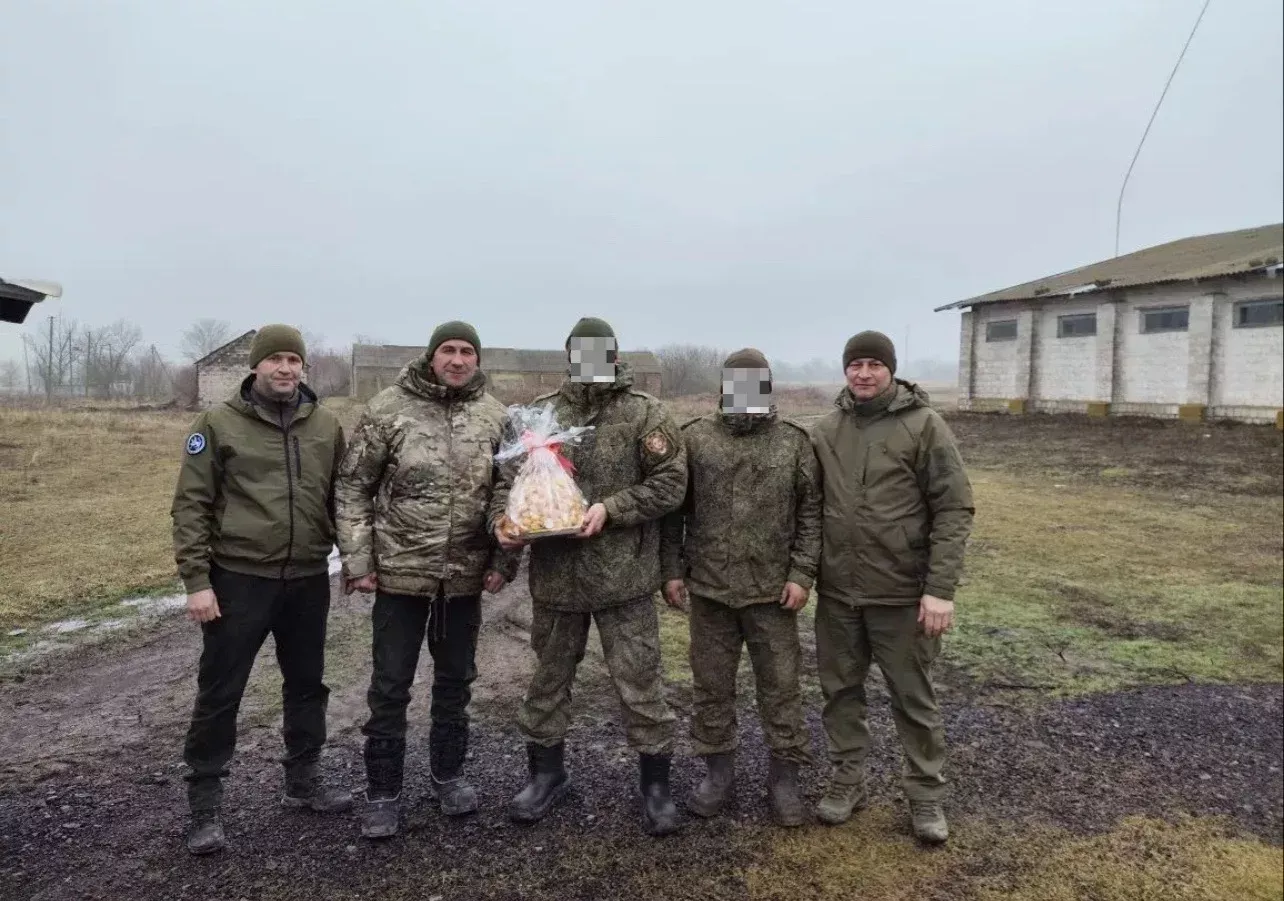 Глава Тукаевского района посетил зону СВО с гуманитарной миссией
