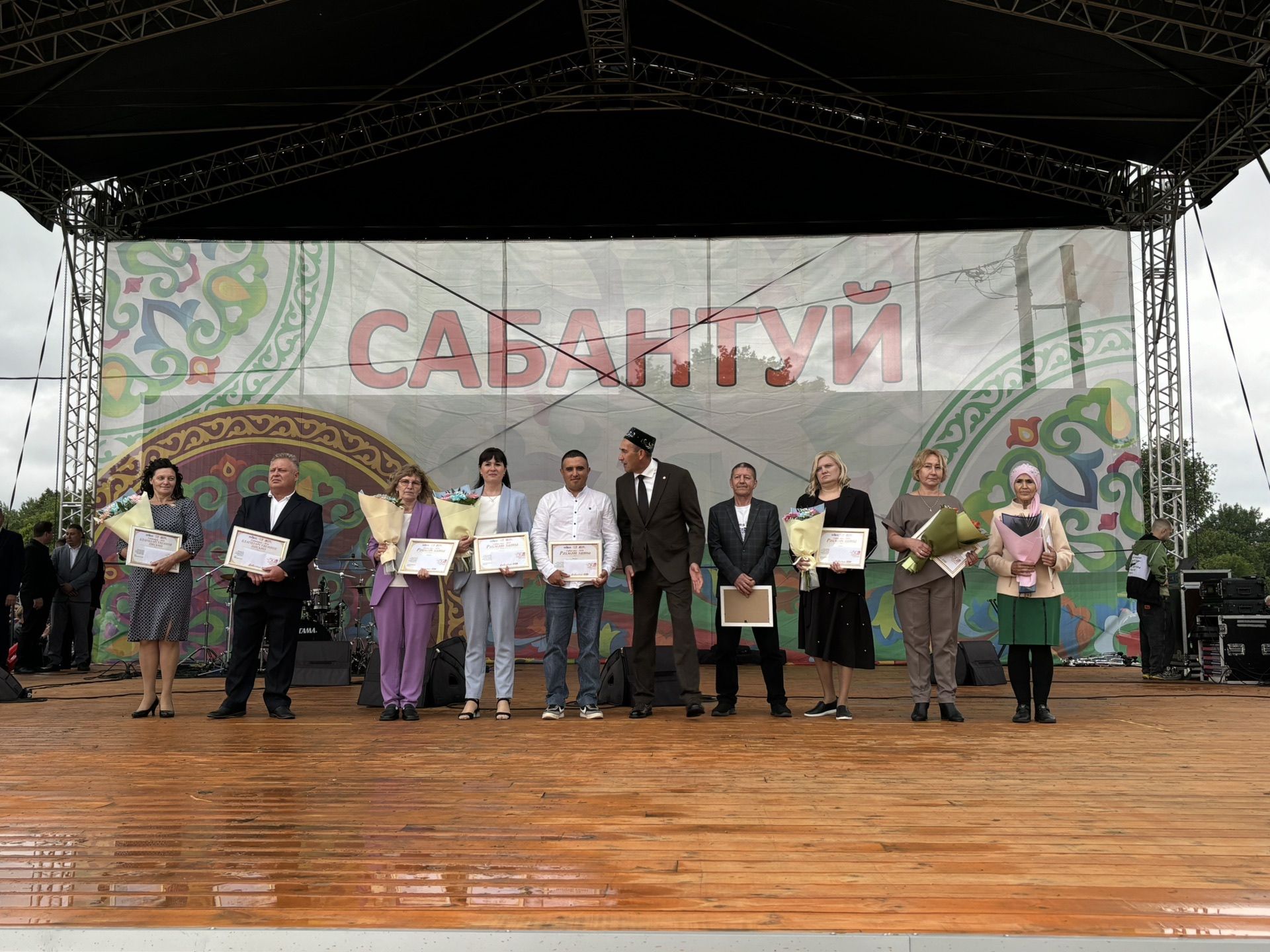 Кызыл Байрак авылында Сабан туе гөрләде — фотолар
