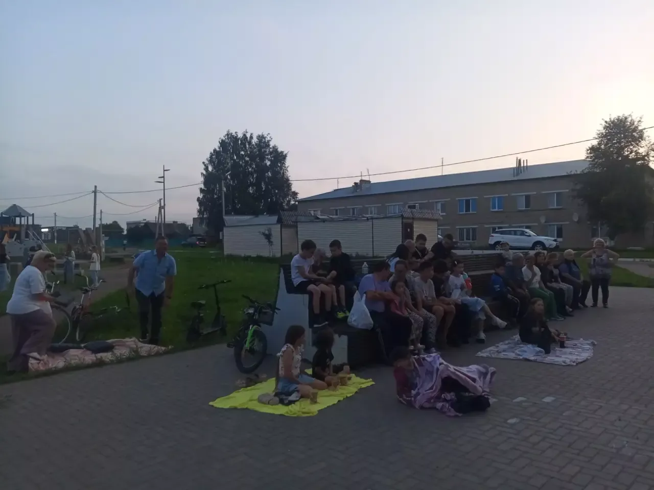 В селе Шильнебаш прошёл семейный кинопоказ под открытым небом