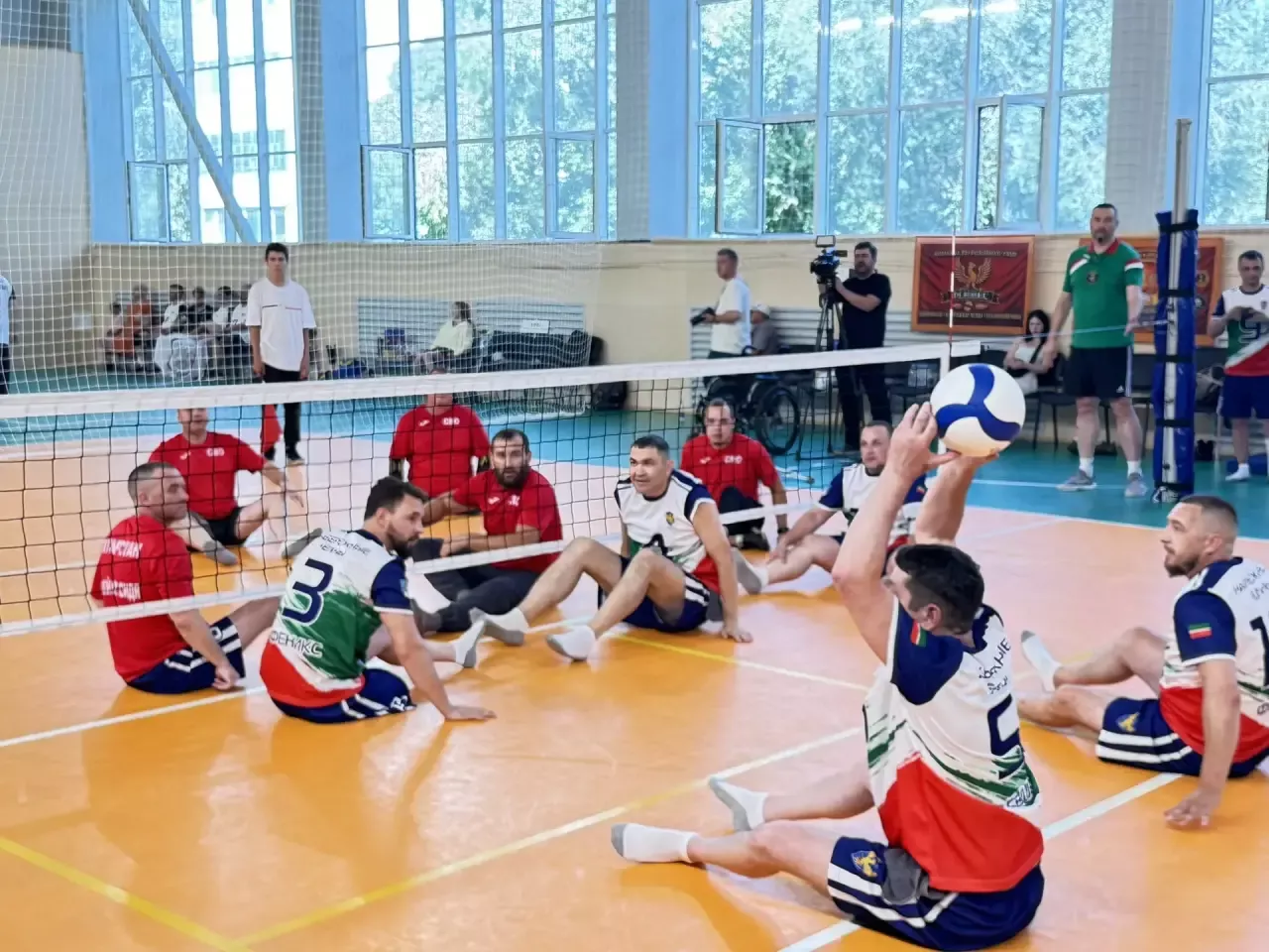 Сборная «Феникс» выиграла республиканский турнир по волейболу сидя среди ветеранов СВО