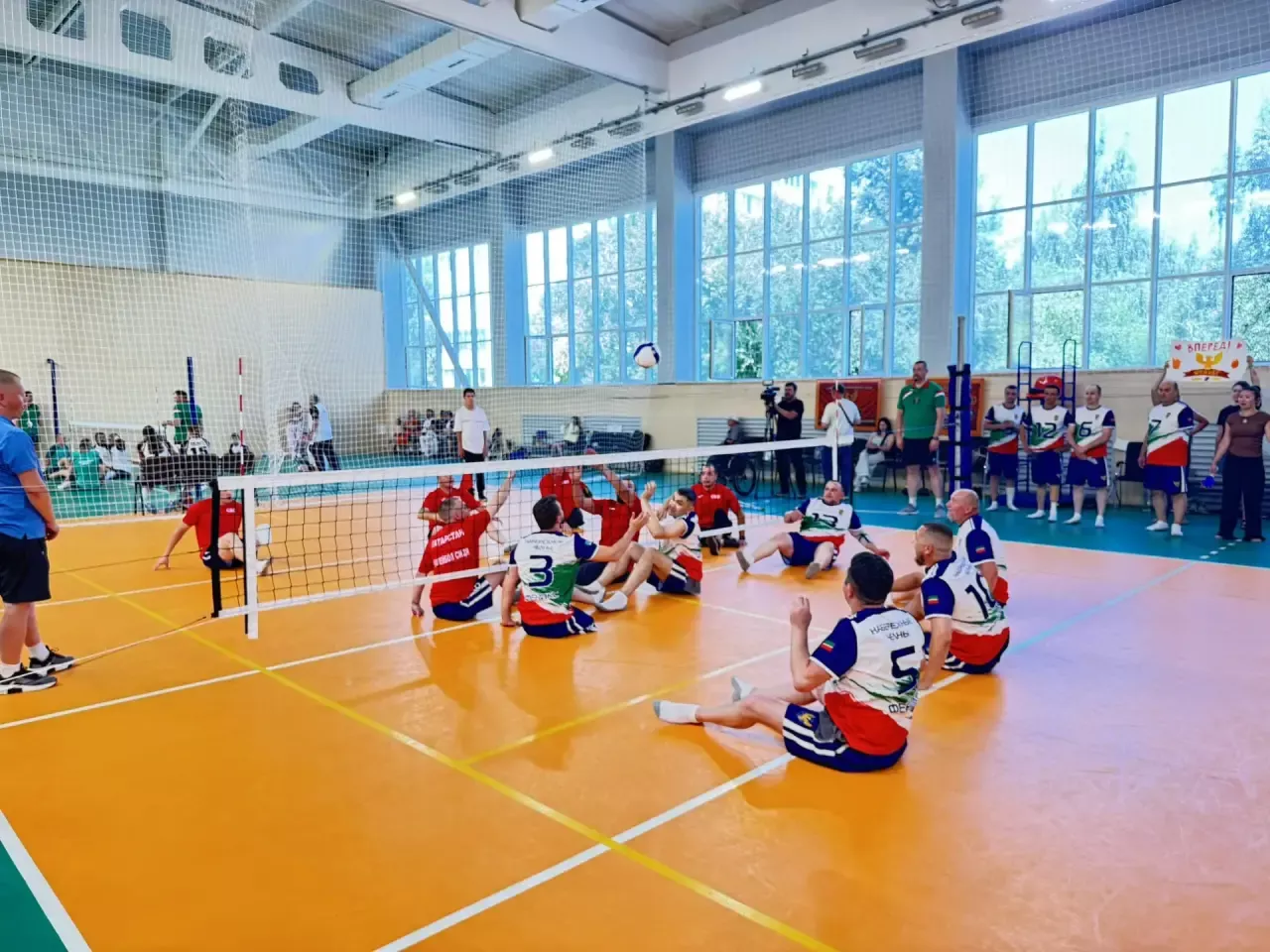 Сборная «Феникс» выиграла республиканский турнир по волейболу сидя среди ветеранов СВО