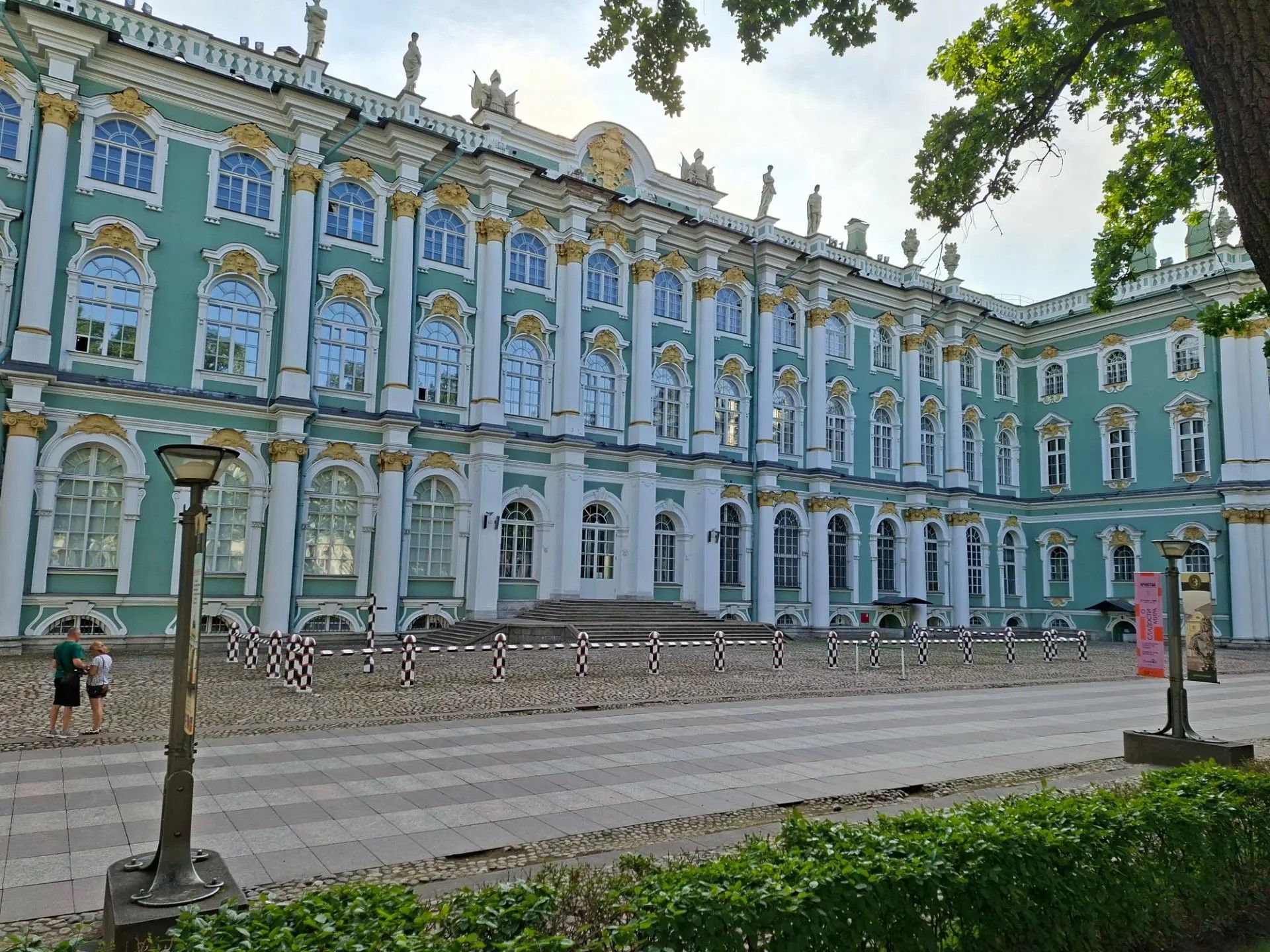 Санкт-Петербургта сәяхәт: шәһәрнең иң матур урыннарын барладык