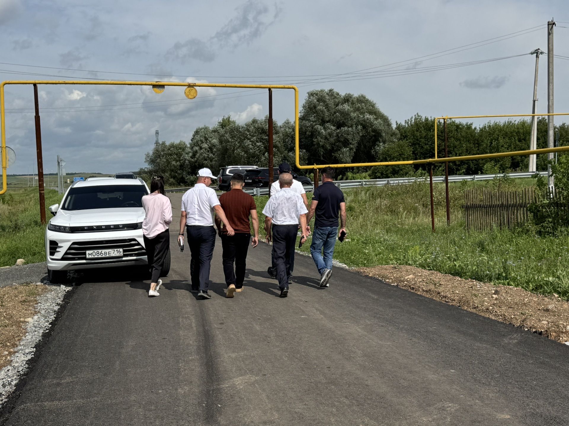 В селе Казаклар по республиканской программе ремонтируют дорогу за 52 млн рублей