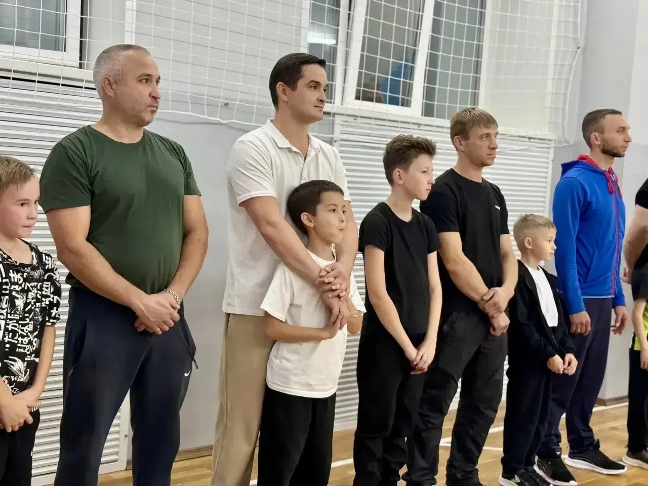 В школе поселка Круглое Поле определили победителей отборочного этапа ко Дню отца