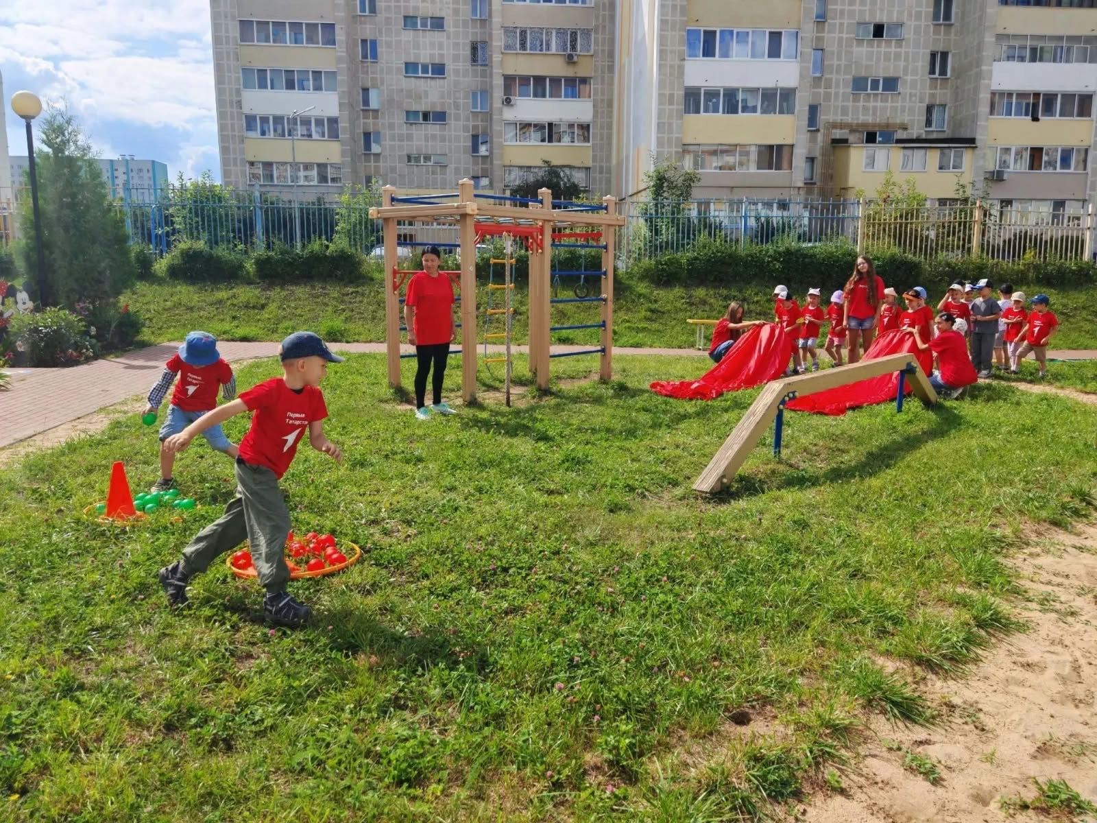 В детском саду «Звездочки» прошли совместные соревнования со школьниками