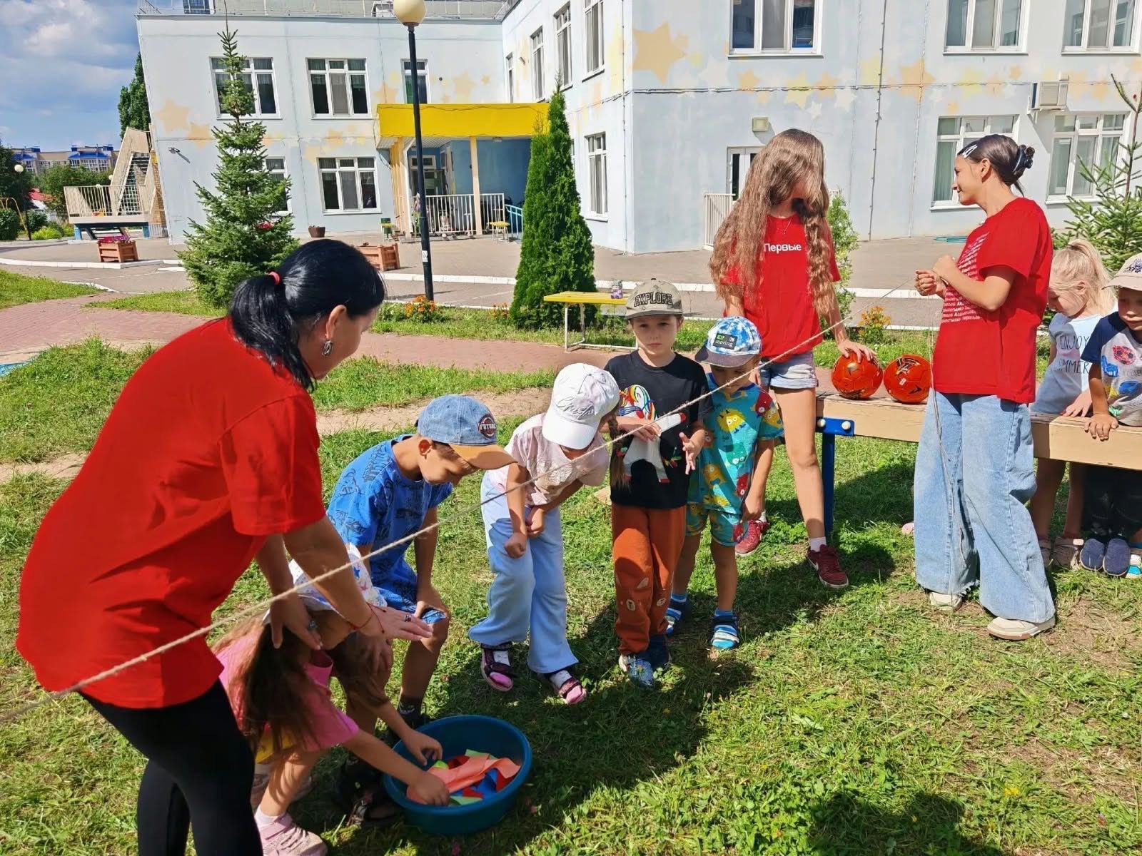 В детском саду «Звездочки» прошли совместные соревнования со школьниками
