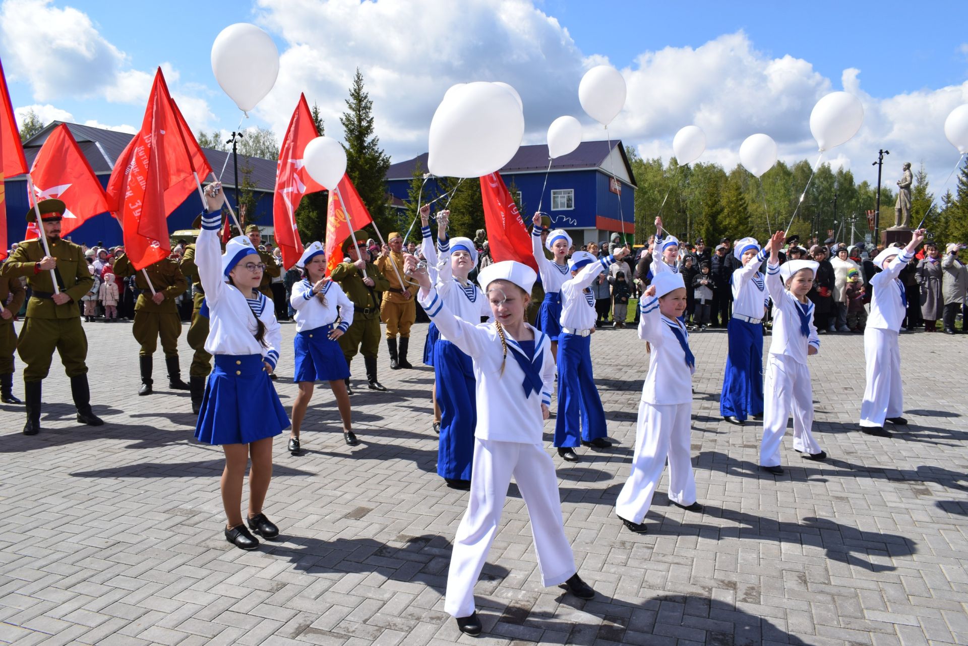 Тукаевский район: Это праздник со слезами на глазах