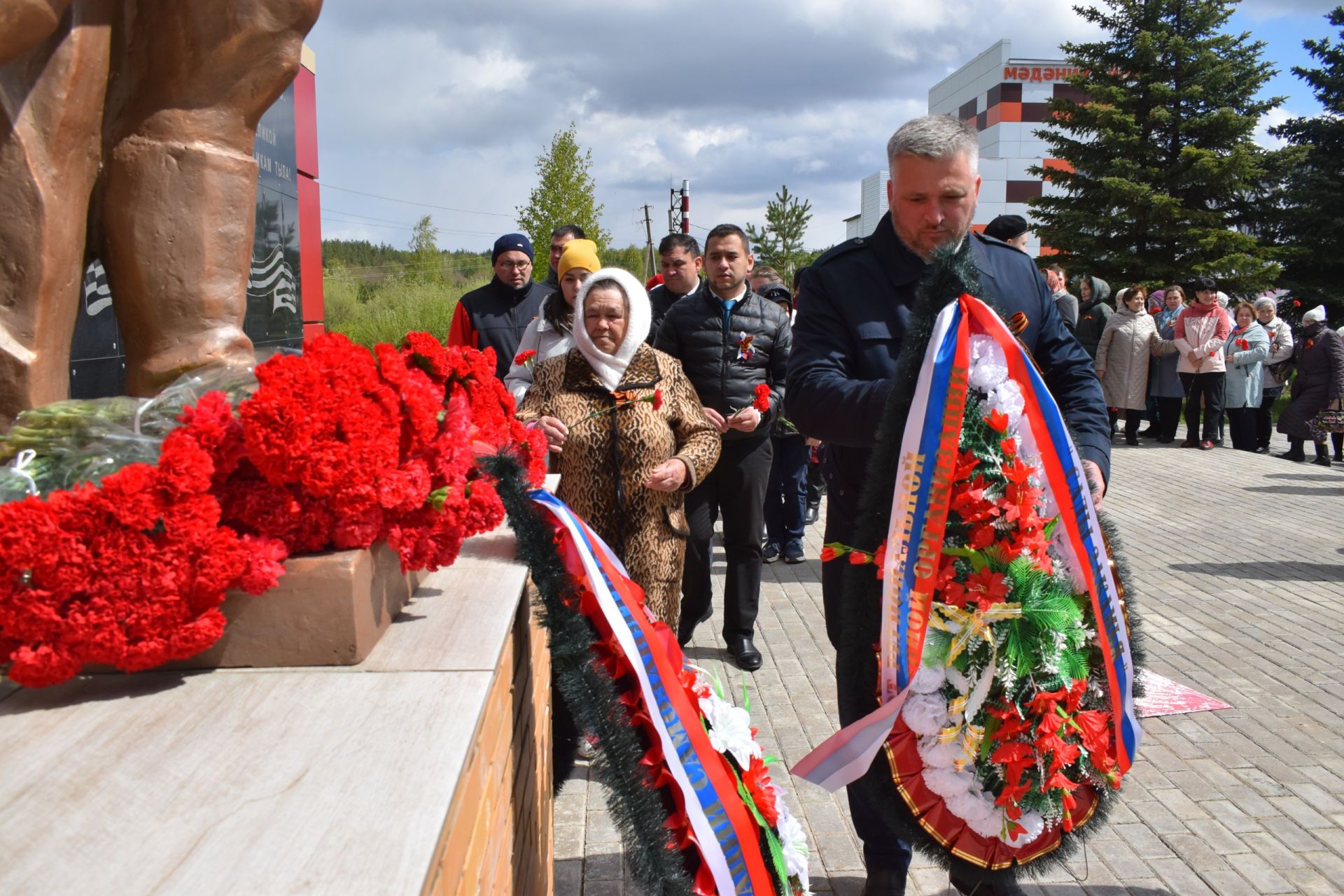 Тукаевский район: Это праздник со слезами на глазах