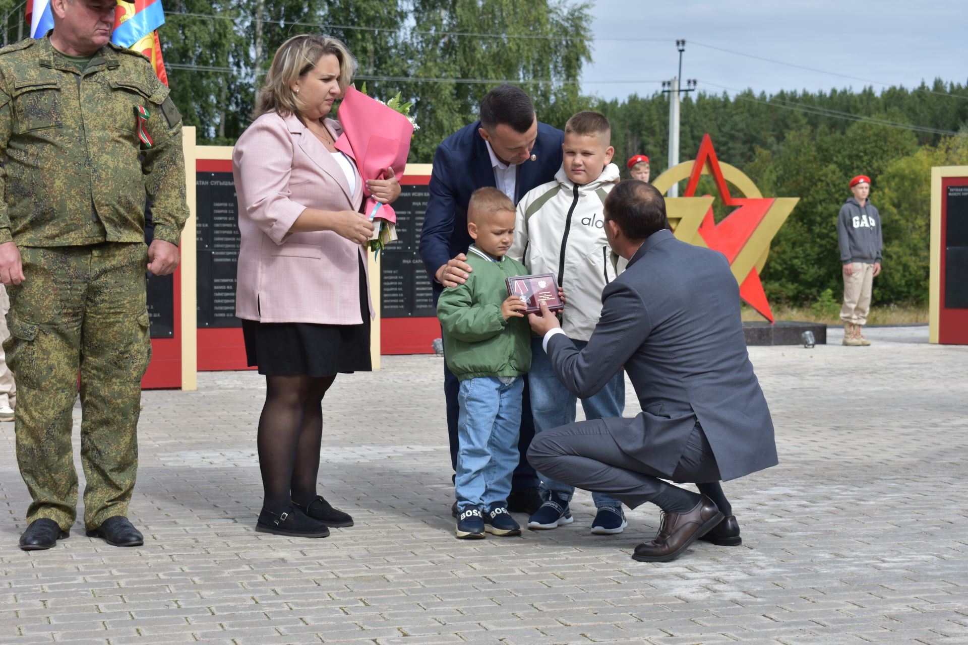 В поселке Новый встретили День Республики
