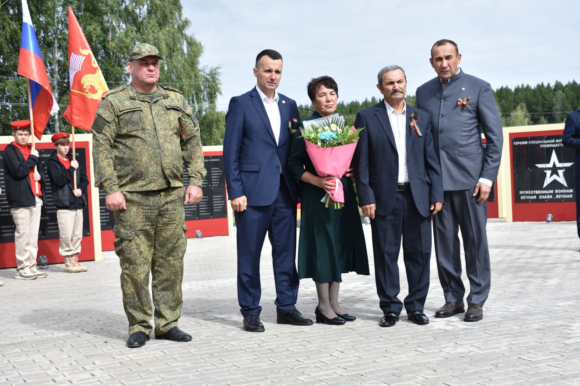В поселке Новый встретили День Республики