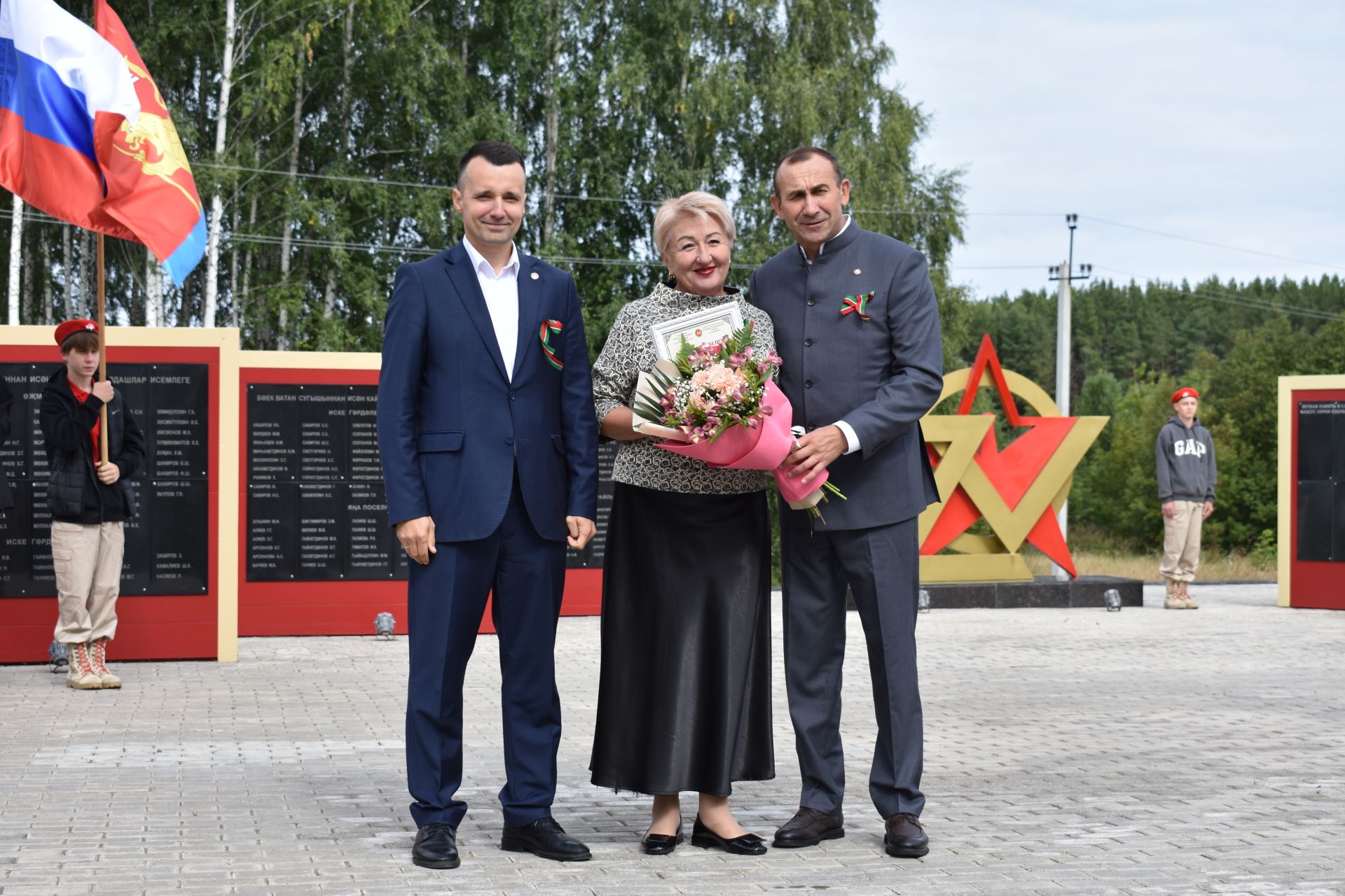 В поселке Новый встретили День Республики