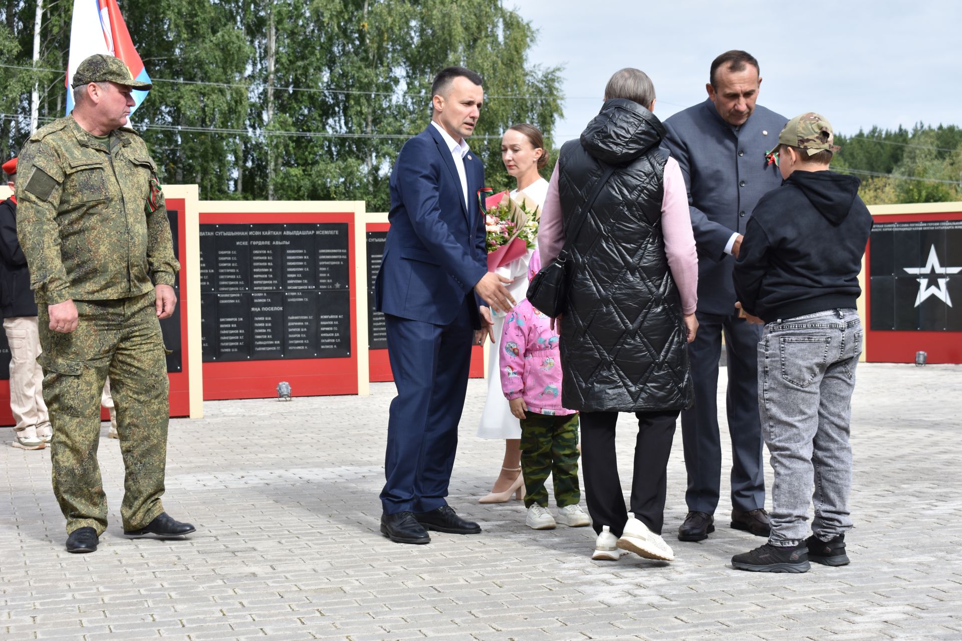 В поселке Новый встретили День Республики