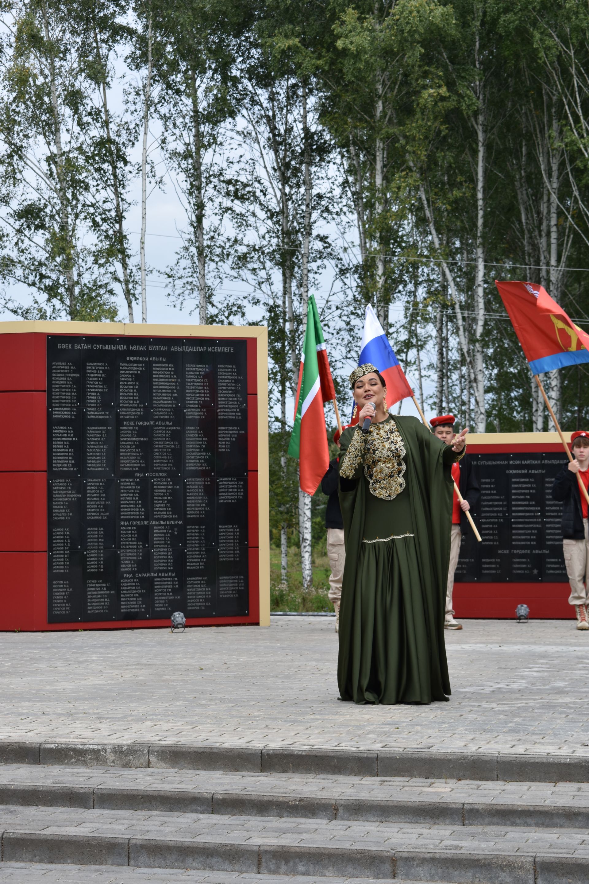 В поселке Новый встретили День Республики