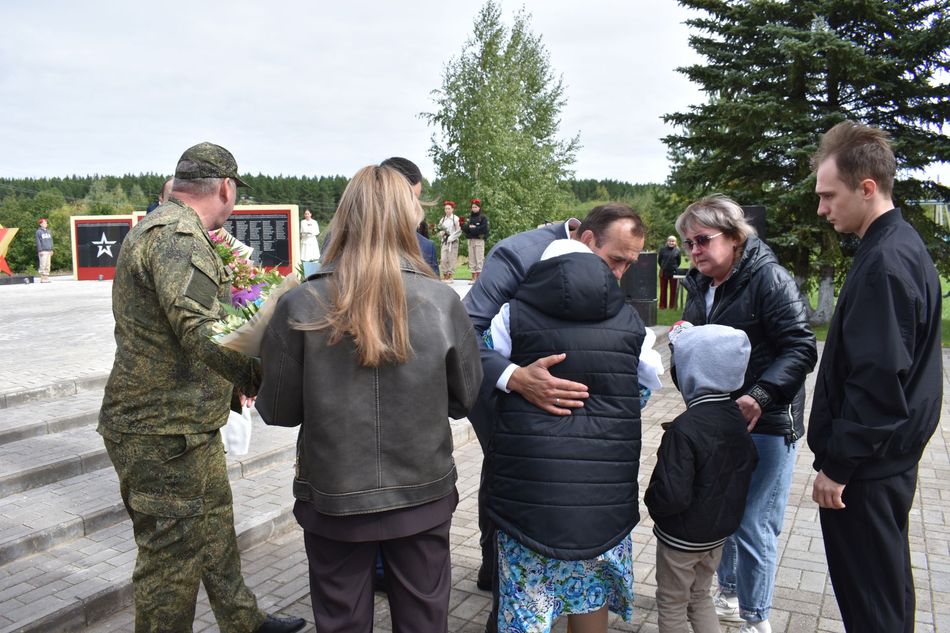 В поселке Новый встретили День Республики