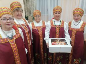 Ярты гасыр җыр белән!