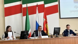 Камиль Назмиев на заседании: «У нас есть общая зона ответственности!»