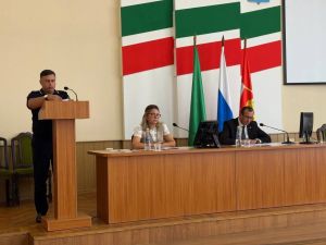 Полиция Тукаевского района предупредила жителей о мошеннических приложениях под видом Ozon