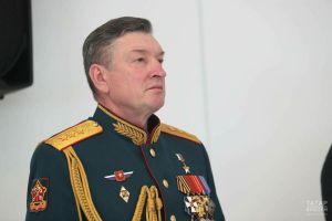 Александр Лапин Татарстанда СВОда катнашучыларга ярдәм итү юнәлешен җитәкләячәк