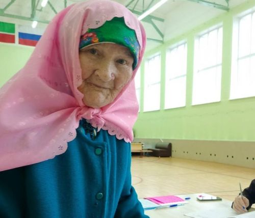 Тыл ветераны үз гражданлык бурычын үтәде