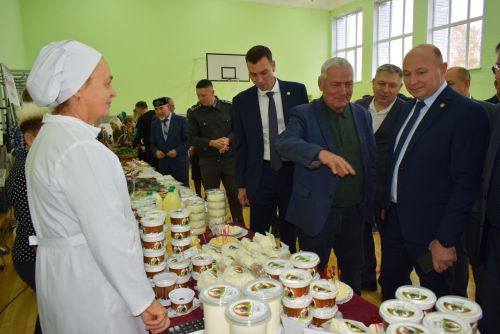 В вашем труде – основа благополучия