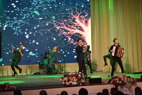 Сезнең хезмәттә муллык нигезе