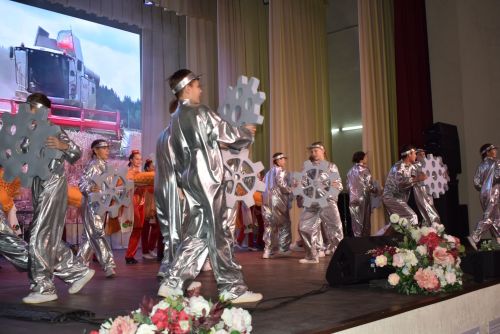 В вашем труде – основа благополучия