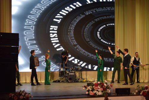 Сезнең хезмәттә муллык нигезе