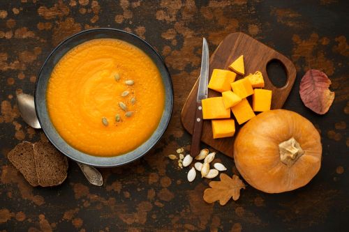 Тыквенный суп: вкусное и полезное блюдо для укрепления организма в дождливое время
