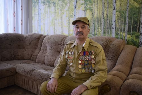 Азат Мөхәммәтгалиев: «Әнкәйләрнең догалары саклагандыр...»