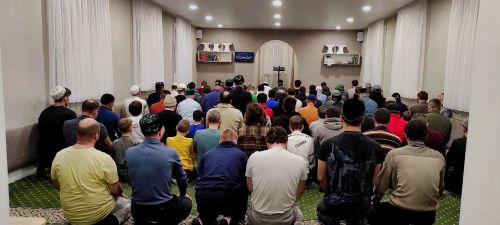 Әҗмәкәй авылы «Миннәхмәт» мәчетенең Рамазан аенда ишекләре тәүлек буе ачык