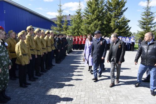 Сегодня по всей стране проходят празднования в честь Дня Великой Победы