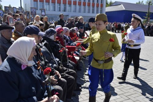 Сегодня по всей стране проходят празднования в честь Дня Великой Победы