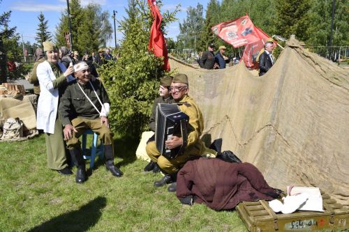 Сегодня по всей стране проходят празднования в честь Дня Великой Победы