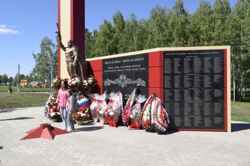 Сегодня по всей стране проходят празднования в честь Дня Великой Победы