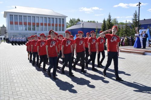 Сегодня по всей стране проходят празднования в честь Дня Великой Победы