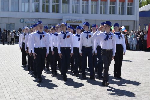 Сегодня по всей стране проходят празднования в честь Дня Великой Победы