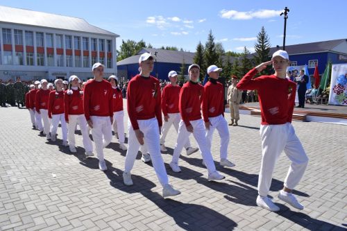 Сегодня по всей стране проходят празднования в честь Дня Великой Победы