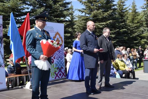 Сегодня по всей стране проходят празднования в честь Дня Великой Победы