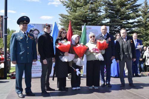 Сегодня по всей стране проходят празднования в честь Дня Великой Победы