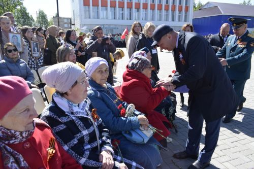 Сегодня по всей стране проходят празднования в честь Дня Великой Победы