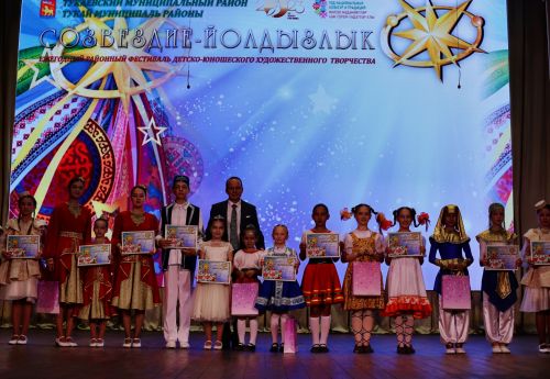 Районыбыз яшь талантларга бай