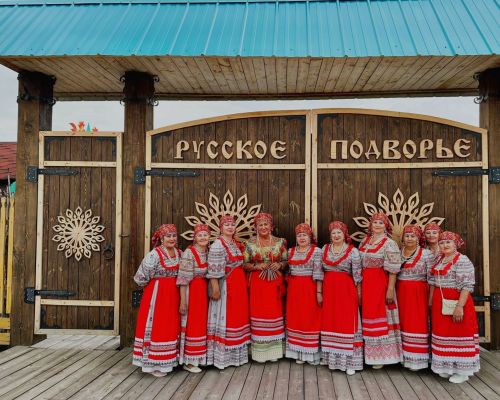Круглое поле поселогының “Туган моңнар” вокаль ансамбле республика Каравон  рус халык бәйрәмендә Тукай районын тәкъдим итәчәк