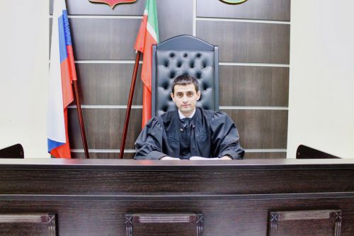 Җәмәгать судында – яңа хөкемдар