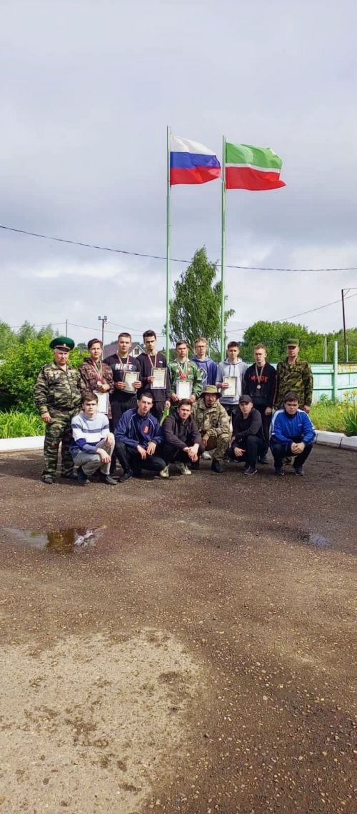Открылись двери в лагерь «Чемпион» на базе Калмиинской школы для юношей 10-х классов