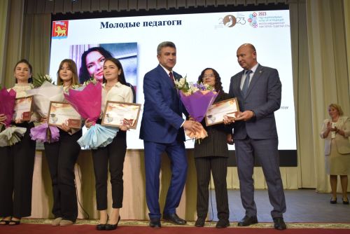Чын педагог кына яхшы укучы тәрбияли