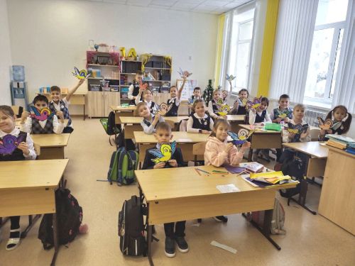 В Бетькинской школе прошёл мастер-класс «Чудо птицы»