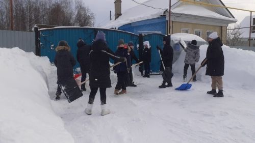 Жители Тукаевского района объединились для борьбы с снежными непогодами