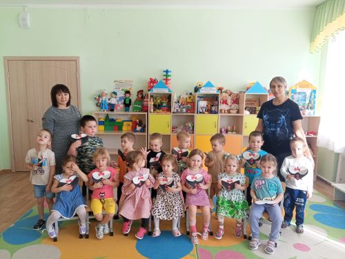 Яратам сине, әтием!